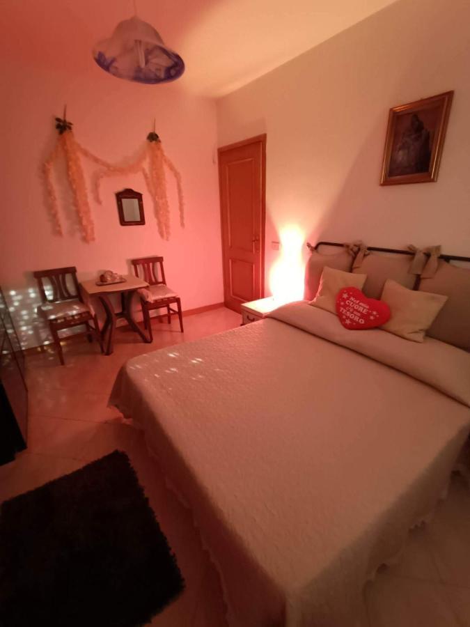 Bellissima Stanza Con Parcheggio Gratuito Lejlighed Cinquale Eksteriør billede